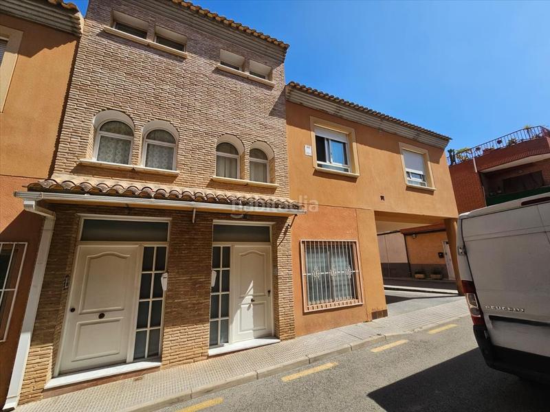 Foto 9d1ba3e7-acb5-465d-bf76-a812c3d84e53. Parking voiture dans Beniaján Murcia