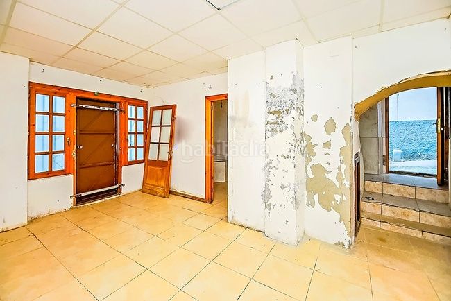 Foto d0d22780-56f0-46da-9532-4123c39aeca3. Casa adossada a Móra d´Ebre