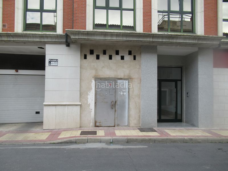 Foto b83fb26d-ee5f-49de-8803-4cd28d1e3554. Local comercial a Íscar