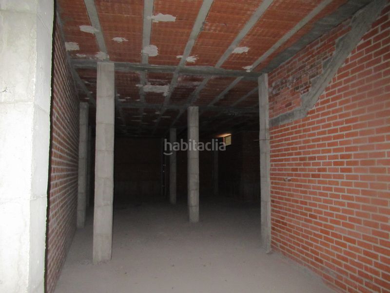 Foto c1a1bd95-0772-431c-b9c3-82f1233d6fc5. Local comercial a Íscar