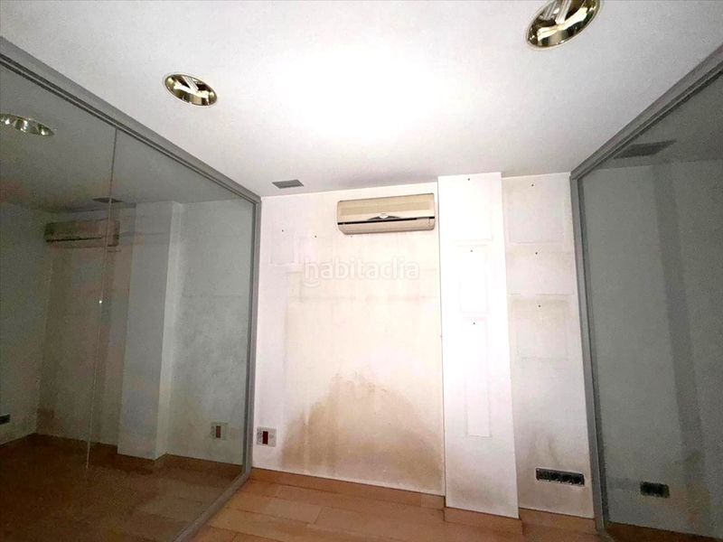 Foto 42d8f22b-3a86-4810-b195-d1b6363539be. Local comercial a Príncep de Viana-Clot-Xalets Humbert Torres Lleida