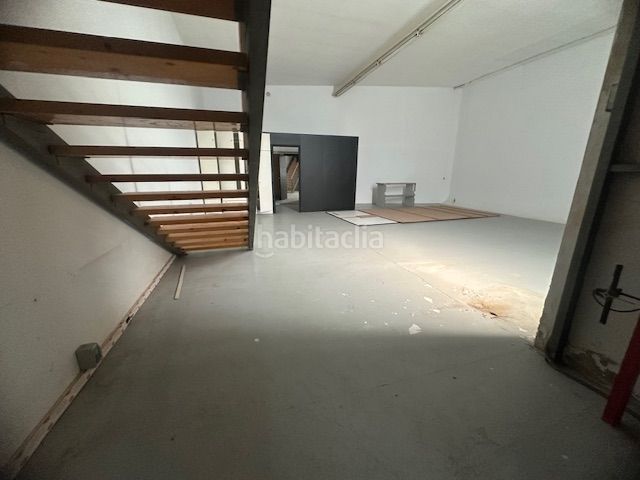 Foto 80f344d8-31e9-41a4-92ef-9ceeb668f986. Local comercial a Príncep de Viana-Clot-Xalets Humbert Torres Lleida