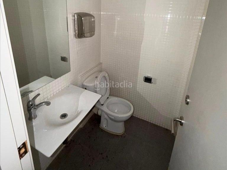 Foto c7f67310-7b31-4acc-8e13-08069c5d9ed8. Local comercial a Príncep de Viana-Clot-Xalets Humbert Torres Lleida