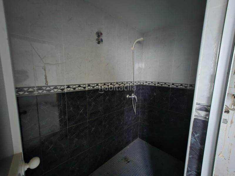 Foto c0a7c63b-75c9-4cbd-8563-e21f514e23af. Local comercial a Santa Cruz del Comercio