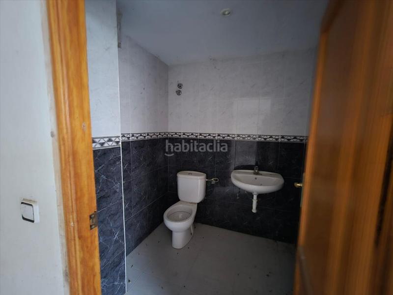 Foto eae3e9db-4c20-43ca-8999-61ff8b01bb9c. Local comercial a Santa Cruz del Comercio