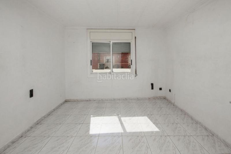 Foto d344fa6a-8696-4628-9e2c-bd767d544055. Piccolo appartamento in Ca n'Anglada Terrassa