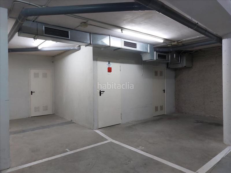 Foto f0dfaa67-cb24-43d8-a47e-cbb003629fe0. Parking voiture dans Montcada Centre - La Ribera Montcada i Reixac