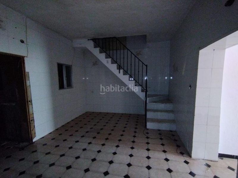 Foto 723edf15-d94d-4f0c-9fc1-feabc551a823. Pis a Puerto Serrano