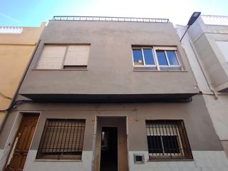 Piso  Calle diputacion 80 0 1