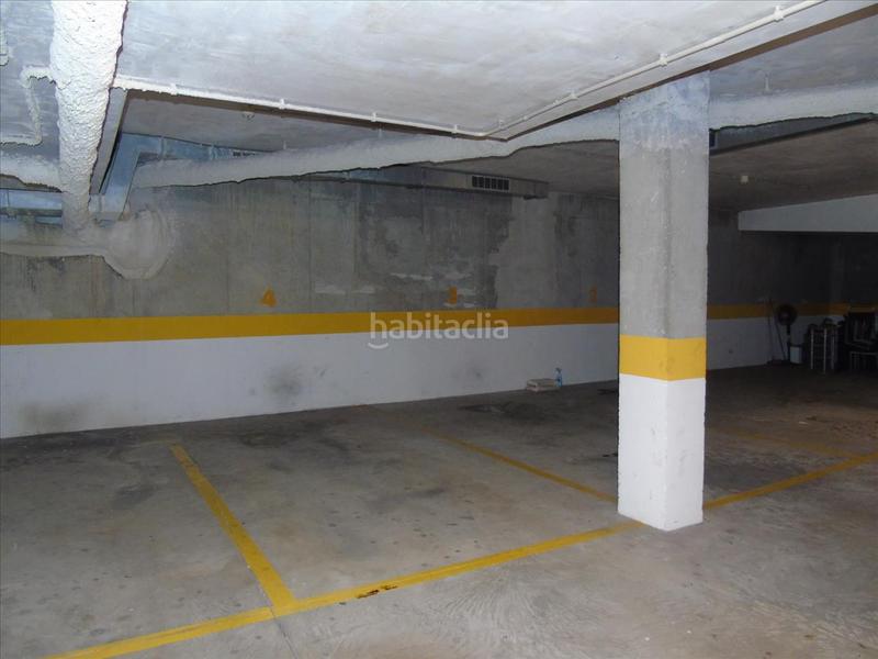 Foto 5bdc3846-7ff0-40c4-ad32-107a57dfb5f6. Parking coche en Manlleu