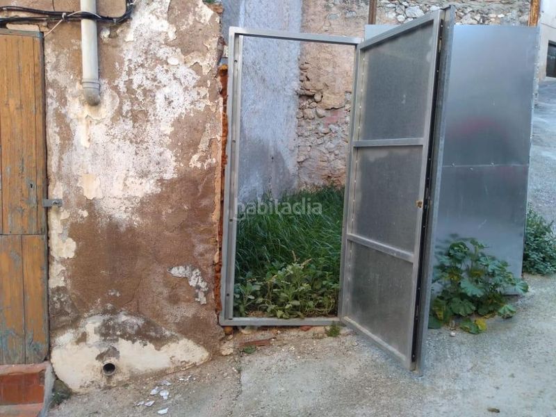 Foto ba132e2f-f354-417d-83f0-f31315b645ba. Casa a Pinell de Brai (El)