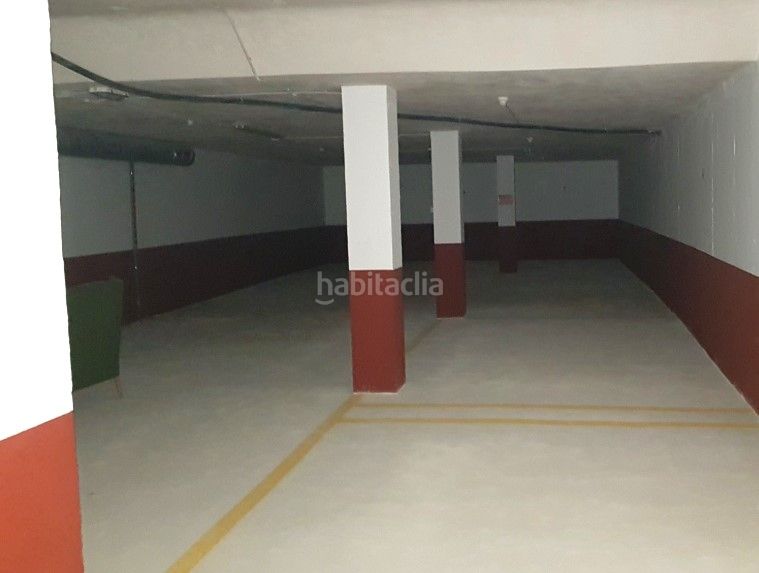 Foto d34c7570-074d-4681-bb0f-05739fab5693. Aparcament cotxe a Puerto Lumbreras