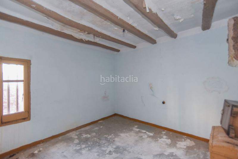 Foto b8f8b8be-e825-4685-b738-e5182f69cef6. Casa adosada en Santpedor