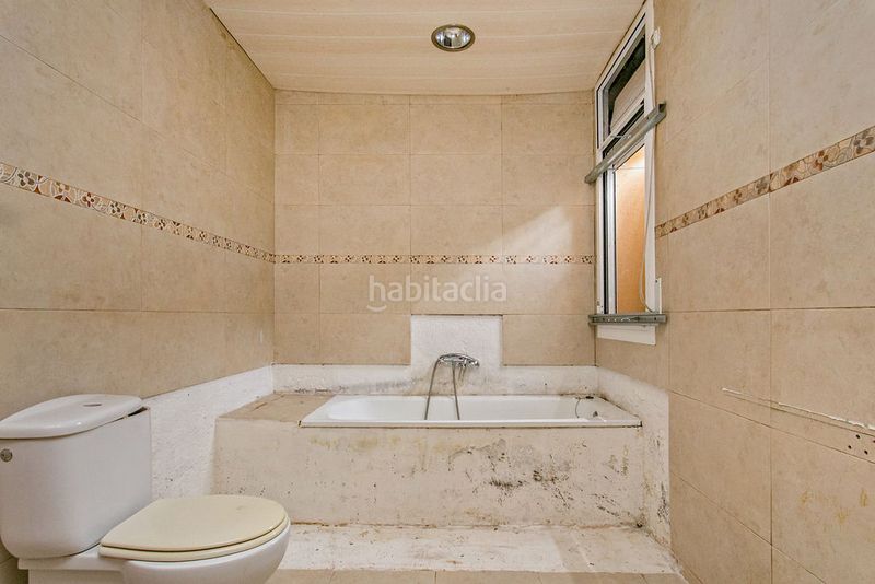 Foto e2cbe273-affd-44dd-abce-6a3fefdb6918. Casa amb aparcament a Vacarisses