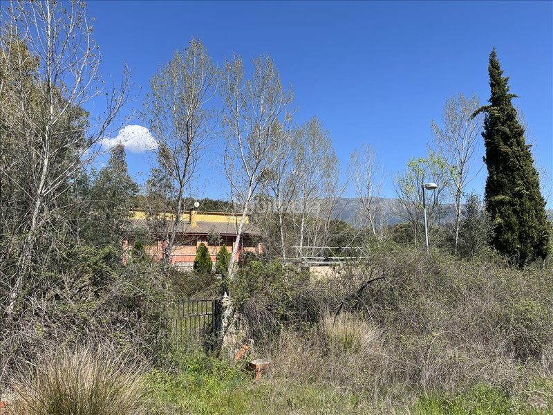Foto a989f931-906f-4b7c-9b4b-ff09454099b3. Residential plot in Casavieja