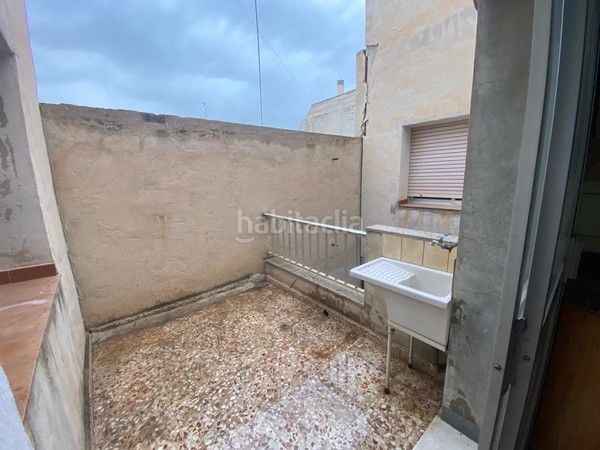 Foto 294c4326-c1a1-4edd-889f-7e88967a3e13. Casa adossada amb aparcament a Archena