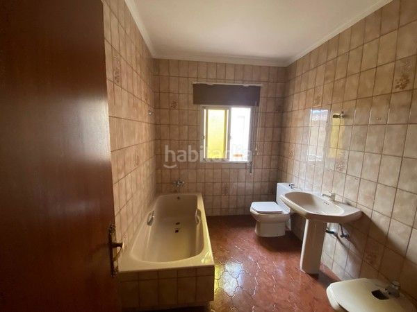 Foto 31fa9ec1-9b87-42c0-8476-b1e7fe0855a5. Casa adossada amb aparcament a Archena