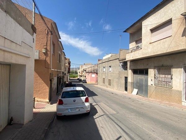 Foto 805632dc-a881-4c60-ac80-4f6df532ab9a. Casa adossada amb aparcament a Archena