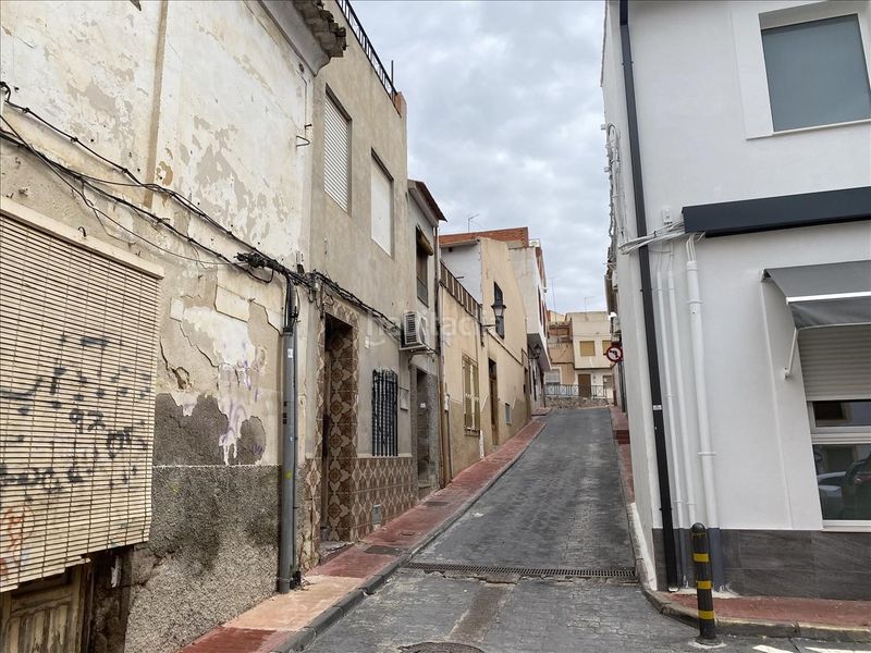 Foto c2c12c95-1695-47d1-ae59-3b3376fe4bca. Casa adossada a Lorquí