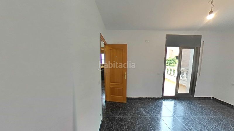 Foto 1a5813bf-e0d1-41b8-abcf-42686f756955. Xalet amb aparcament a Creixell