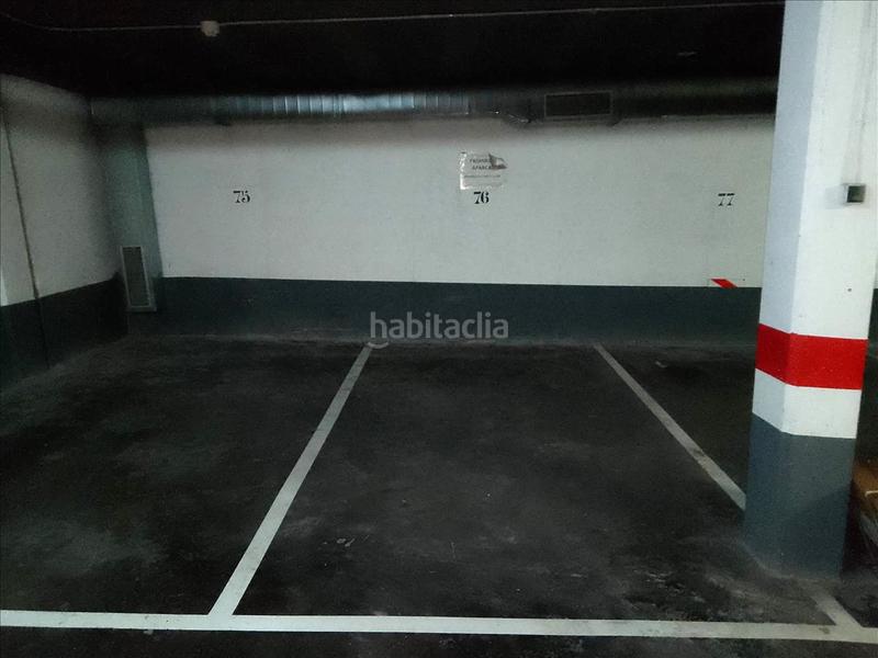 Foto c2b8f96c-dc1b-4024-ac3c-f2e2056921e0. Parking coche en Valdespartera Zaragoza