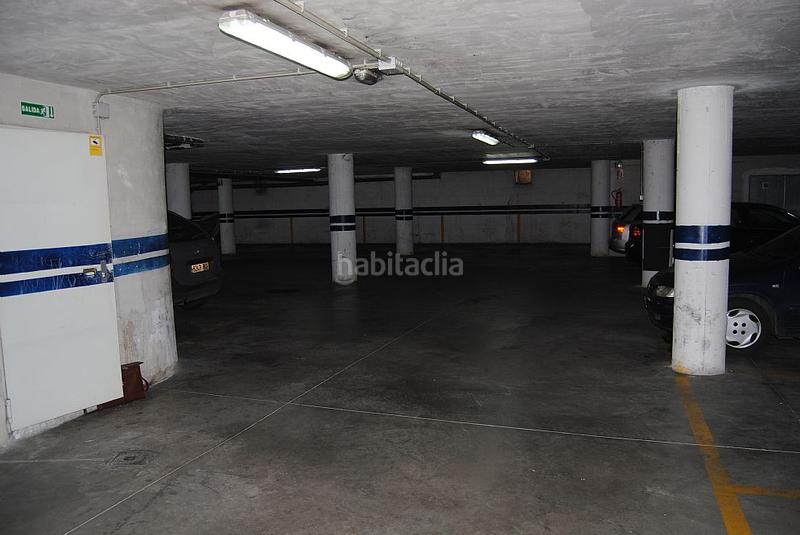 Foto b91b87b1-323d-4962-99c1-75c7aebc7f6a. Parking coche en Bañeza (La)