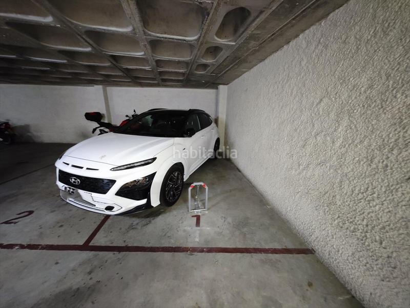 Foto cfd6ad02-ef4b-49fc-992a-ad871d49ce71. Aparcament cotxe a Verger (el)