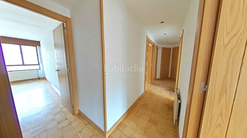 Foto 751f5d93-b697-4fb9-88a5-d4d43a5fcb97. Pis a Pradoluengo