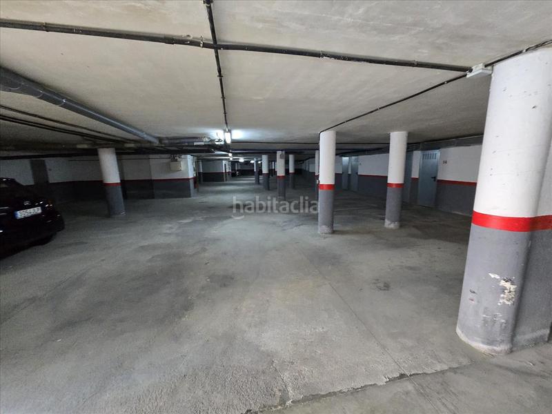 Foto d1794b90-791e-4632-bd95-37f5b4eb63a1. Parking coche en Coma-ruga platja Coma-ruga