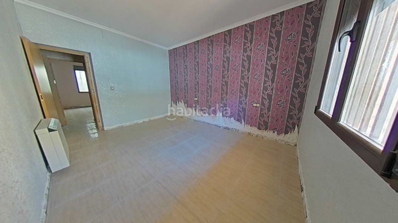 Foto a14a9117-24a3-45ba-9c7c-7c41037f9cc4. Casa amb aparcament a Madrigueras