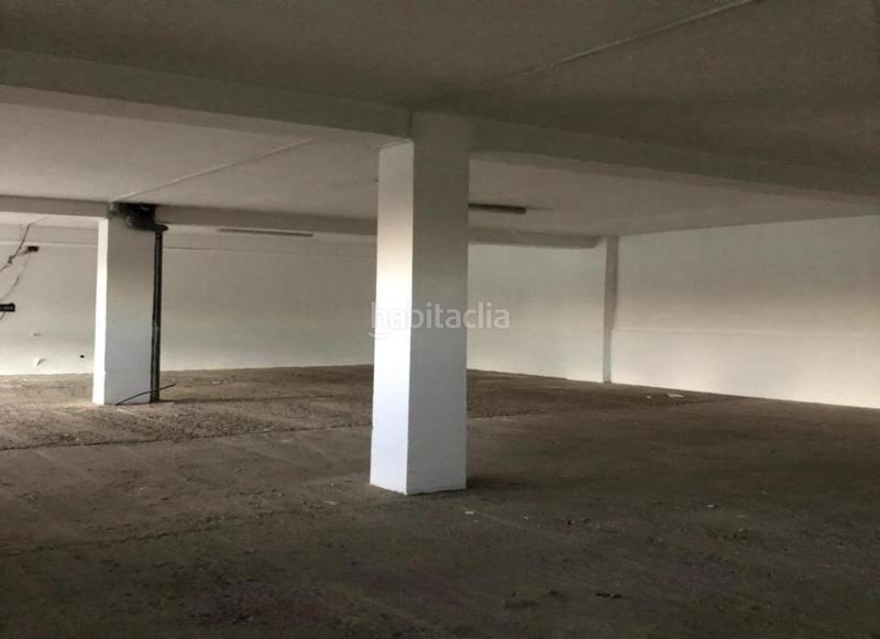 Foto f7ec631c-2168-4ae8-84cc-f23346a14989. Local comercial a Llevant Reus