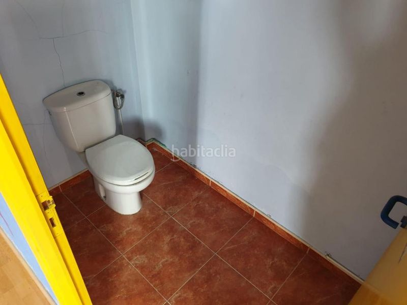 Foto 8384afd6-0f4d-4738-a619-66cafb96e1bd. Local comercial a Porta Nova Ferrol