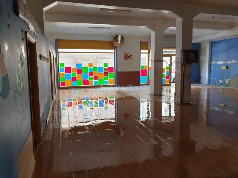 Foto 97e63c42-e38e-4b69-bd6e-65cf494e7576. Local comercial a Porta Nova Ferrol