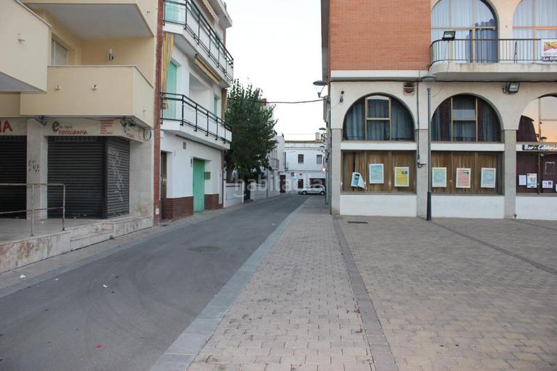 Foto d8025cdc-a0d8-41d4-b393-97d505b95244. Local commercial dans Nucli Antic Cunit