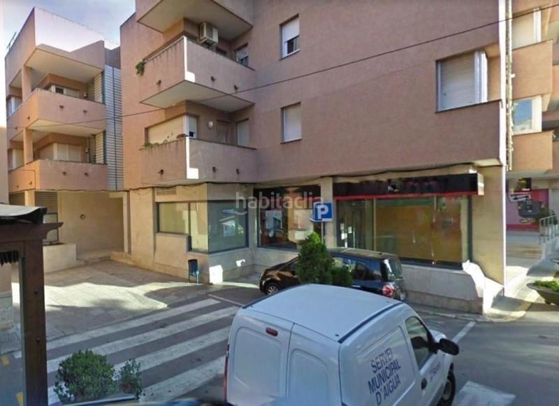 Foto f42a05ae-ffb8-4326-84d2-34b4b7675c74. Locale commerciale in Nucli Antic Cunit