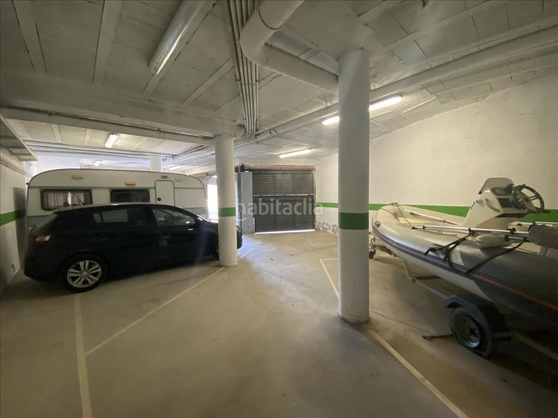 Foto 4fc35484-f8be-415d-b727-53418e79fc8c. Autoparkplatz in Bigues i Riells del Fai