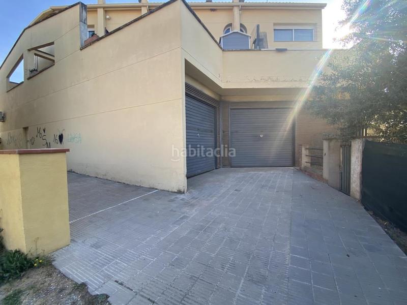 Foto 84385683-3bb4-4407-8923-63d40df5ac61. Autoparkplatz in Bigues i Riells del Fai