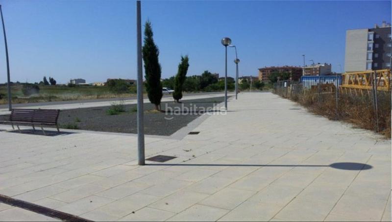 Foto c9eea0c1-31a7-49a9-8bac-1910a8e029d1. Terrain résidentiel dans Binéfar