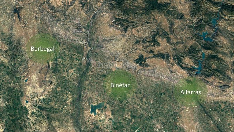 Foto f74b1ead-5952-410a-b161-9b3af3b16233. Terrain résidentiel dans Binéfar