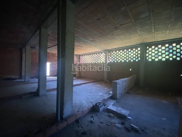 Foto bd85c6f6-0fd4-4e64-ad36-c1b16638eb66. Local comercial a Degaña