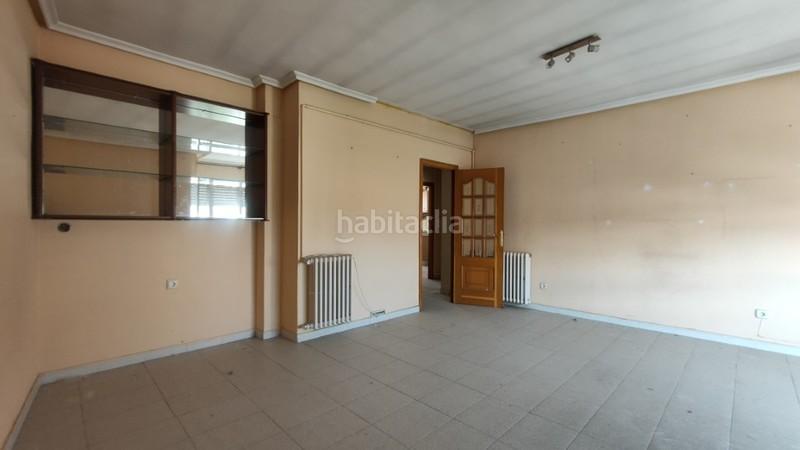 Foto 45480772-e71d-4ade-b31f-1c5adcc65d1b. Appartement dans Flores de Sil - La Placa Ponferrada