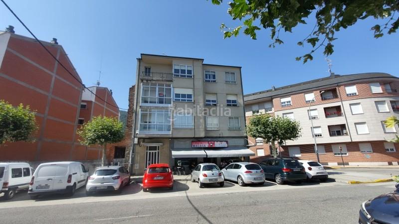 Foto f88aaa9c-9abd-4a71-a969-46f5443939f7. Piso en Flores de Sil - La Placa Ponferrada