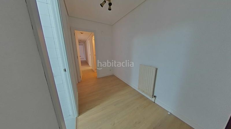 Foto 9a857c05-754b-4691-b414-3befafc0b1af. Pis a Zizur Mayor / Zizur Nagusia