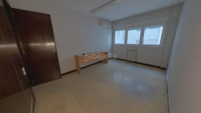 Foto 45e8ed95-da00-4e9a-92e3-ec9fdf4aa267. Büro in Alfonso Zaragoza