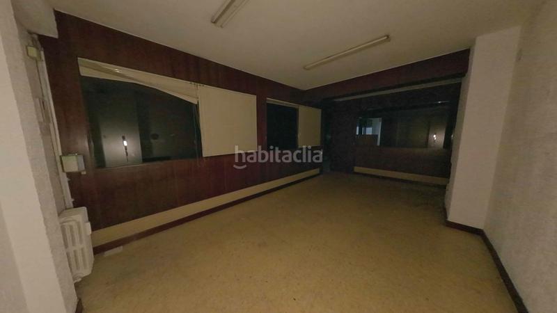 Foto 46c48d39-e2e8-42a7-b8ea-c277ef5c2c2e. Büro in Alfonso Zaragoza