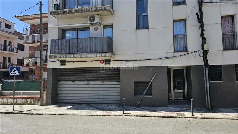 Foto 1ba42207-7fbc-425e-9025-31160a995408. Parking coche en Santa Coloma de Farners