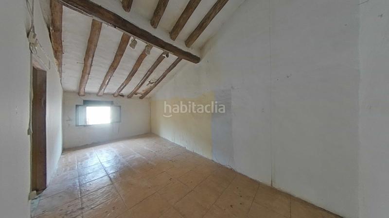 Foto 80c237e4-bb89-43e3-a7bb-5bfdfcc4cfba. Casa amb calefacció a Tauste