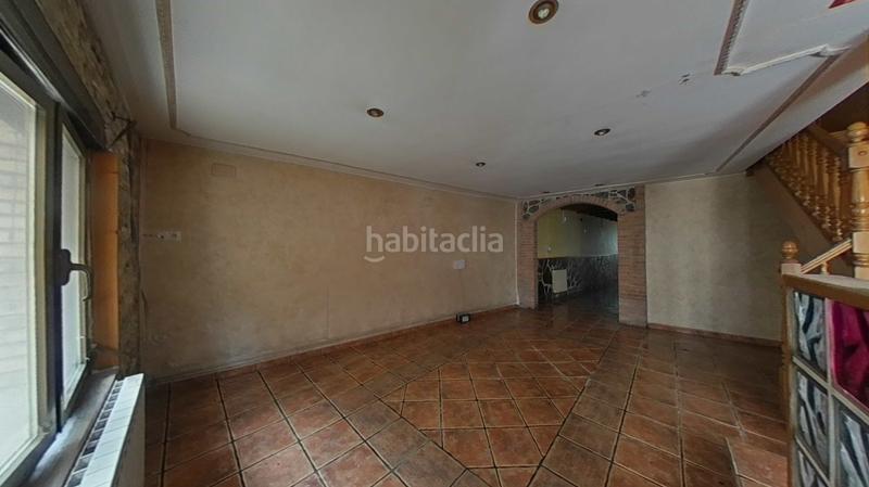 Foto f2b1a3ad-3038-4b4d-9013-f3d21b4dfaf8. Casa amb calefacció a Tauste