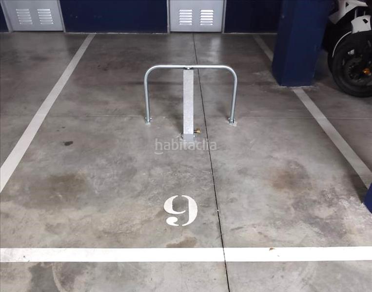 Foto f99faca7-28b3-4829-aac5-692076440fe2. Parking coche en Centro Tudela