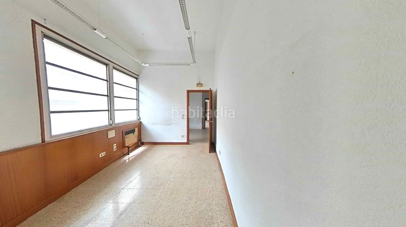 Foto 5d51cd17-6c6e-4adf-a642-7b625e6ccf66. Local comercial a Centre Figueres